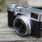 نقد و بررسی دوربین